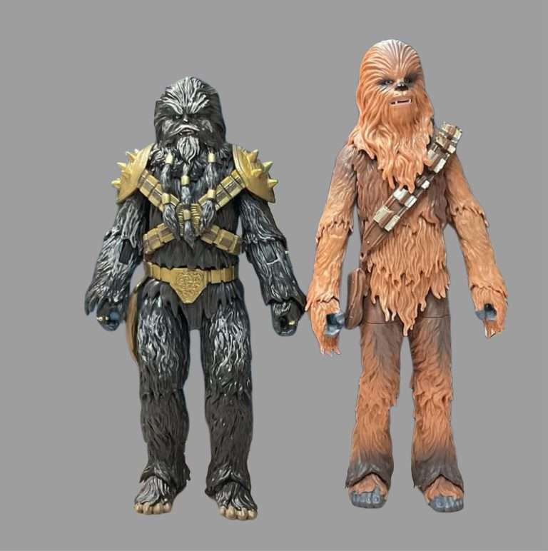 Krrsantan and Chewbacca comparison.
