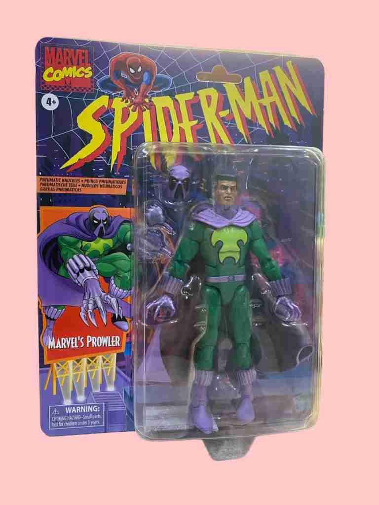 Embalaje de Marvel Legends Prowler exclusivo de Walmart con arte cel-shaded y logotipo de Spider-Man: TAS